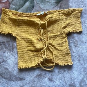 Cropped yellow shirt